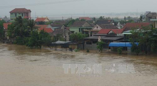 Mưa lớn suốt 3 ngày tại Quảng Bình, nhiều xã bị chia cắt ảnh 1